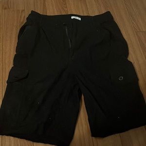 Aritzia TNA cargo short